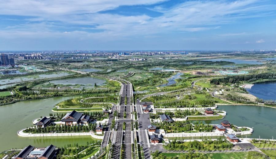 习近平总书记引领全党深入开展树立和践行正确政绩观学习教育